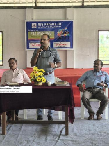 NSS PVT ITI VALAYANCHIRANGARA ANTI DRUG CAMPAIGN